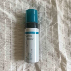  - HELT NY inplastad St Tropez self tan classic bronzing mousse! Frakt tillkommer 