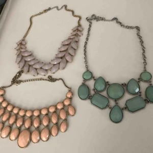  - 50kr/st + frakt. Paketpris kan ordnas vid köp av alla 