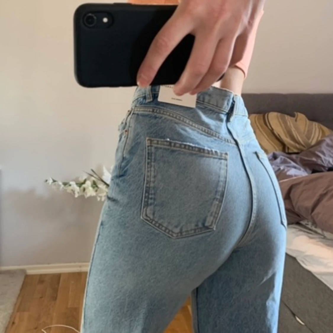 Zara jeans med prislapp kvar  - 90