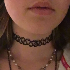 Choker -  Frakt 11kr.