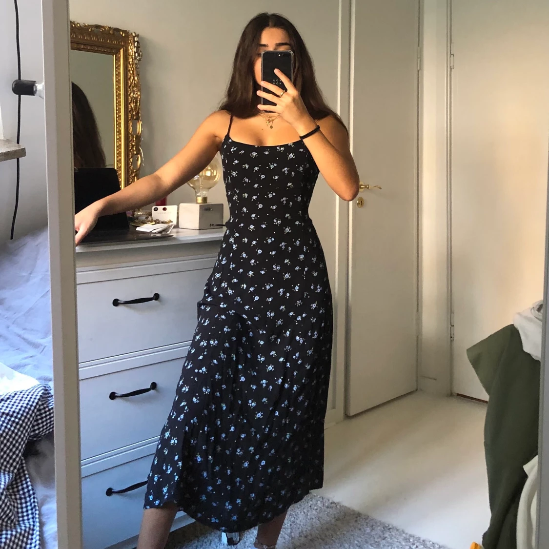 blommig långklänning 