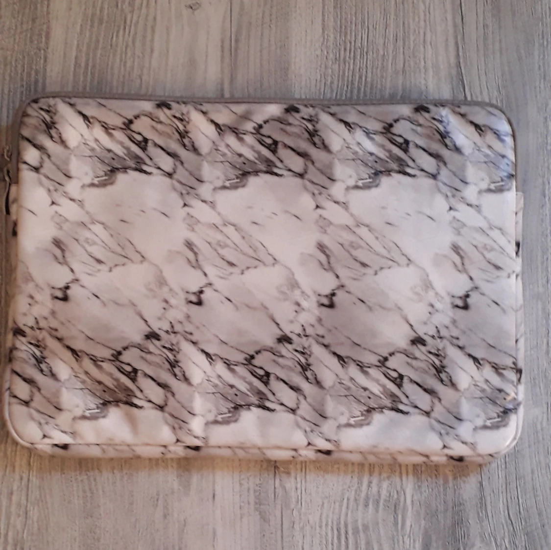 Marmor datorfodral 14 inch - 90