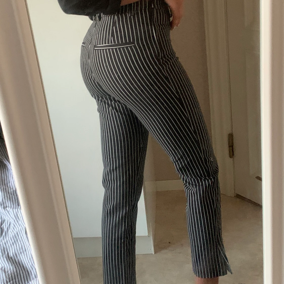 Randiga kostymbyxor - 91