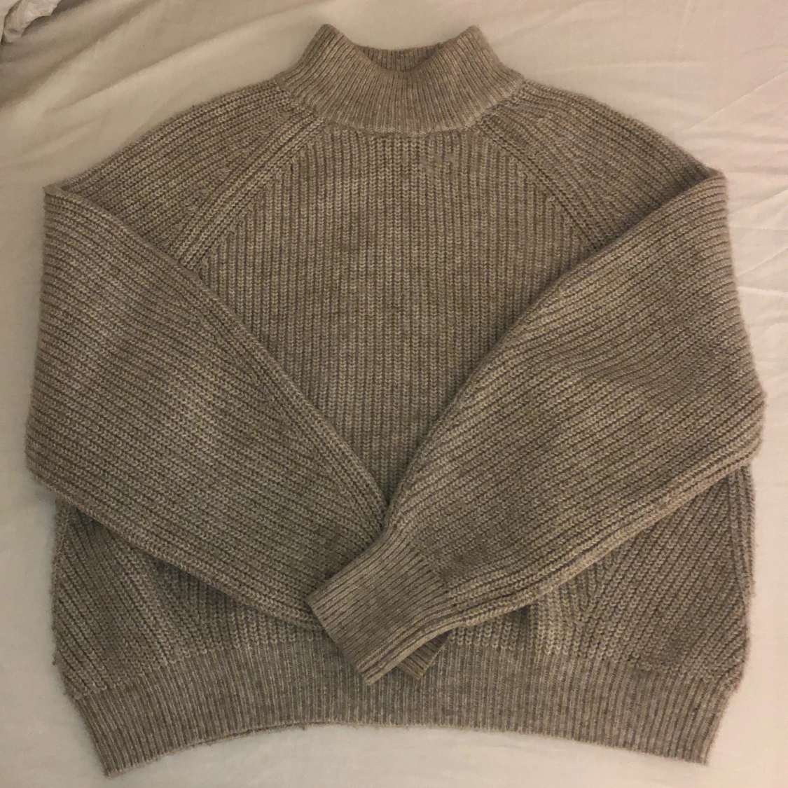 Stickad tröja från h&m