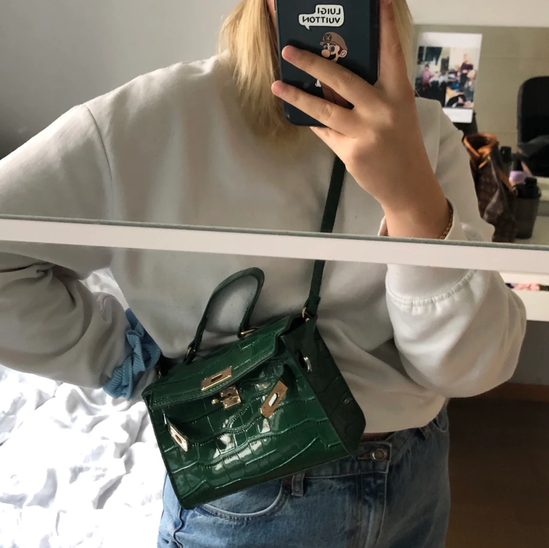 Grön axelremsväska  - 90