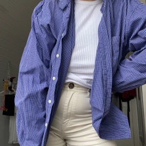 SKJORTA - Blå skjorta som är lite oversize, topp kvalite! 50 kr + frakt 🚚 