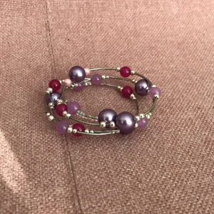 Armband - Hemmagjort armband! Superfint💗💗🦋 högstbud vinner💕