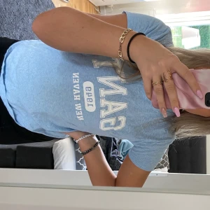 Gant t-shirt - Gant T-shirt i jätte bra skick, använd fåtal gånger! Storlek 170 men passar xs/s