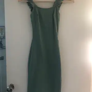 Mycket söt klänning från Kroatien fint skick storlek xs 