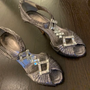 Silvriga klacksko - Strl 39