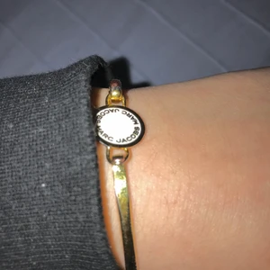 Marc Jacobs armband - Äkta MJ armband bra skick använd få gånger