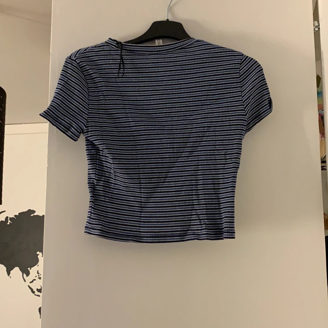 Söt cropad t-shirt  - 90