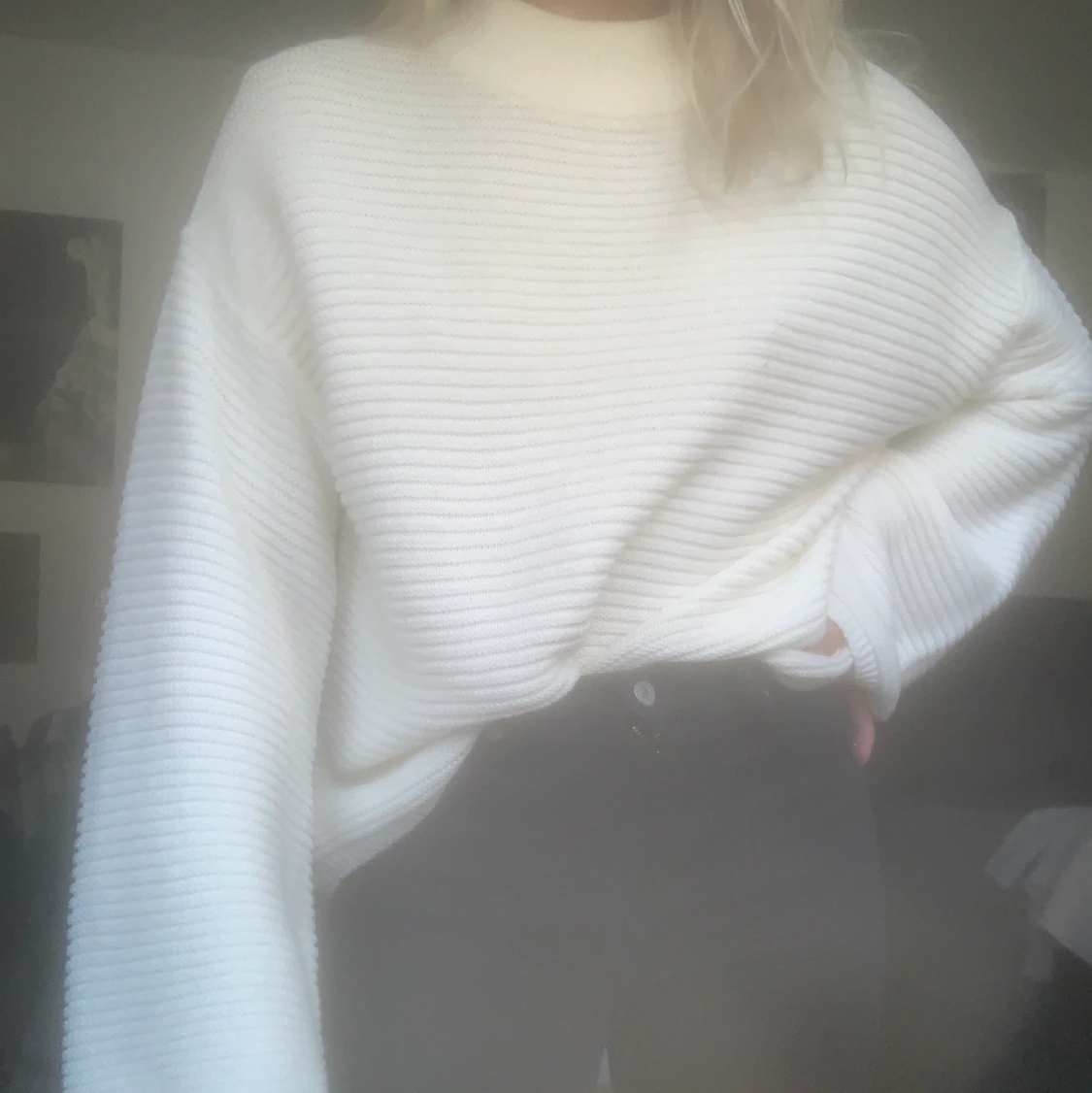 Vit stickad tröja 