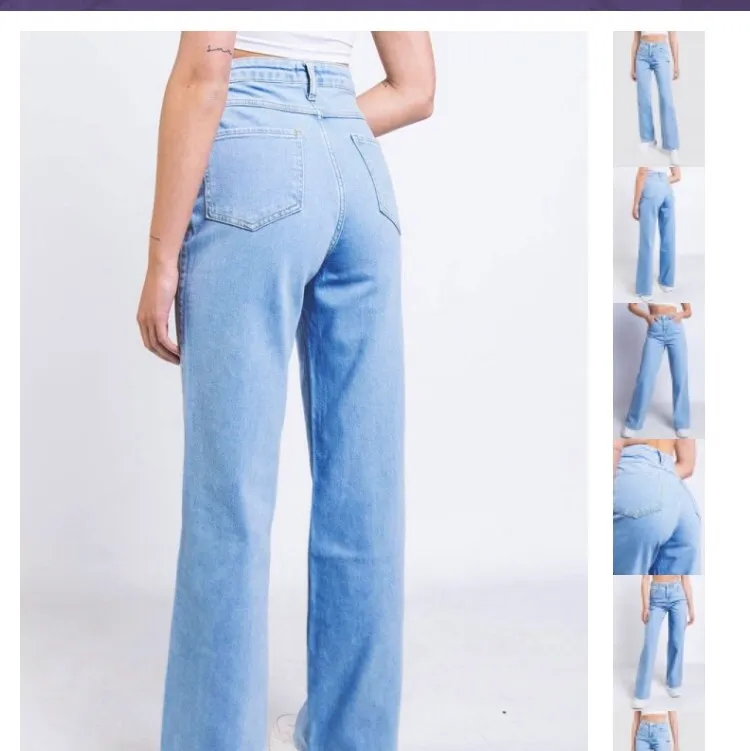 Säljer mina ljusblåa vida jeans från madlady. Nästan helt nya använt dom typ tre kom med bud💕💕. Jeans & Byxor.