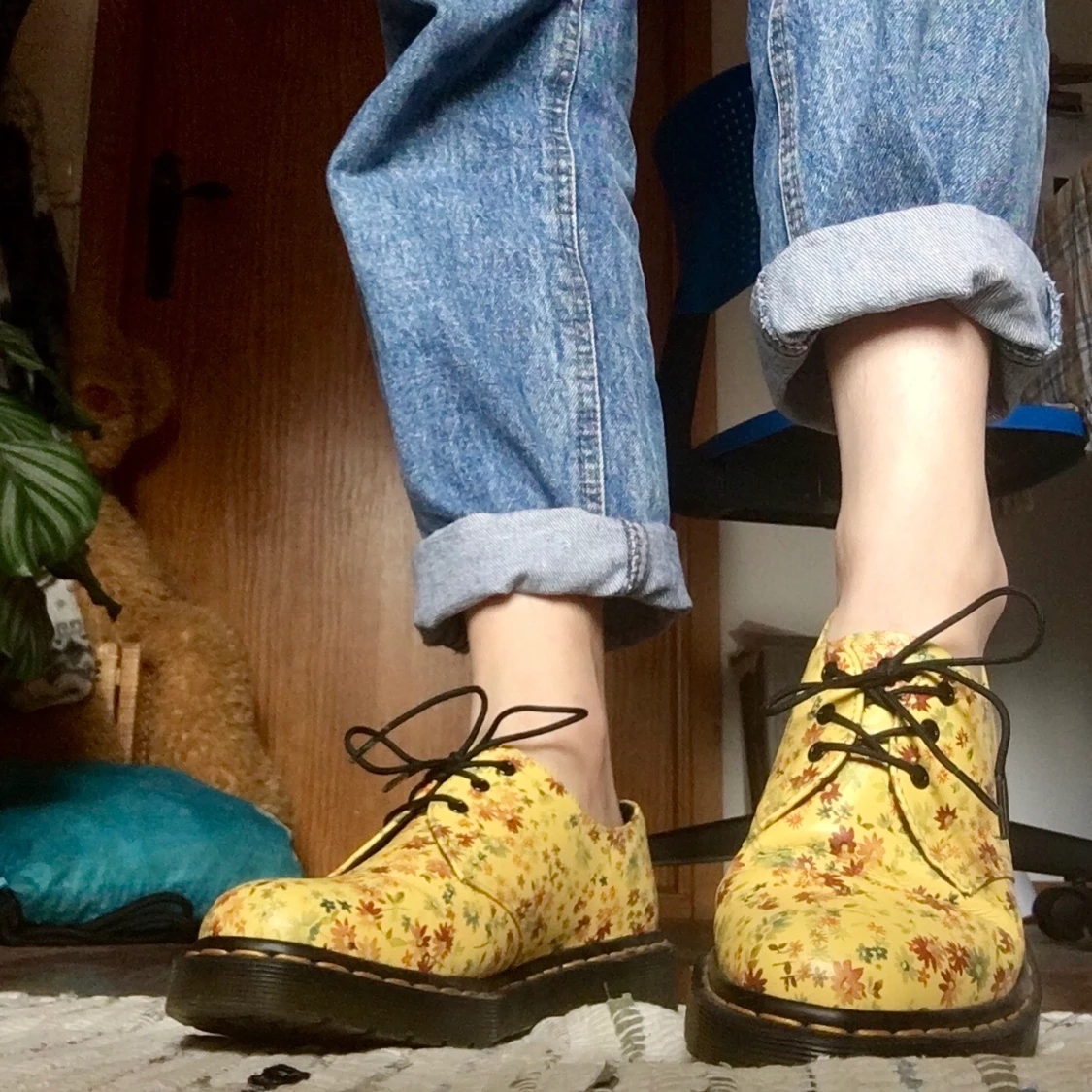 Gula blommiga Dr Martens - 90