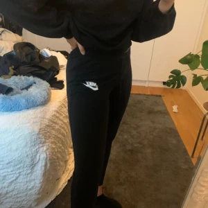 nikemjukis - mjukisbyxor ifrån nike 