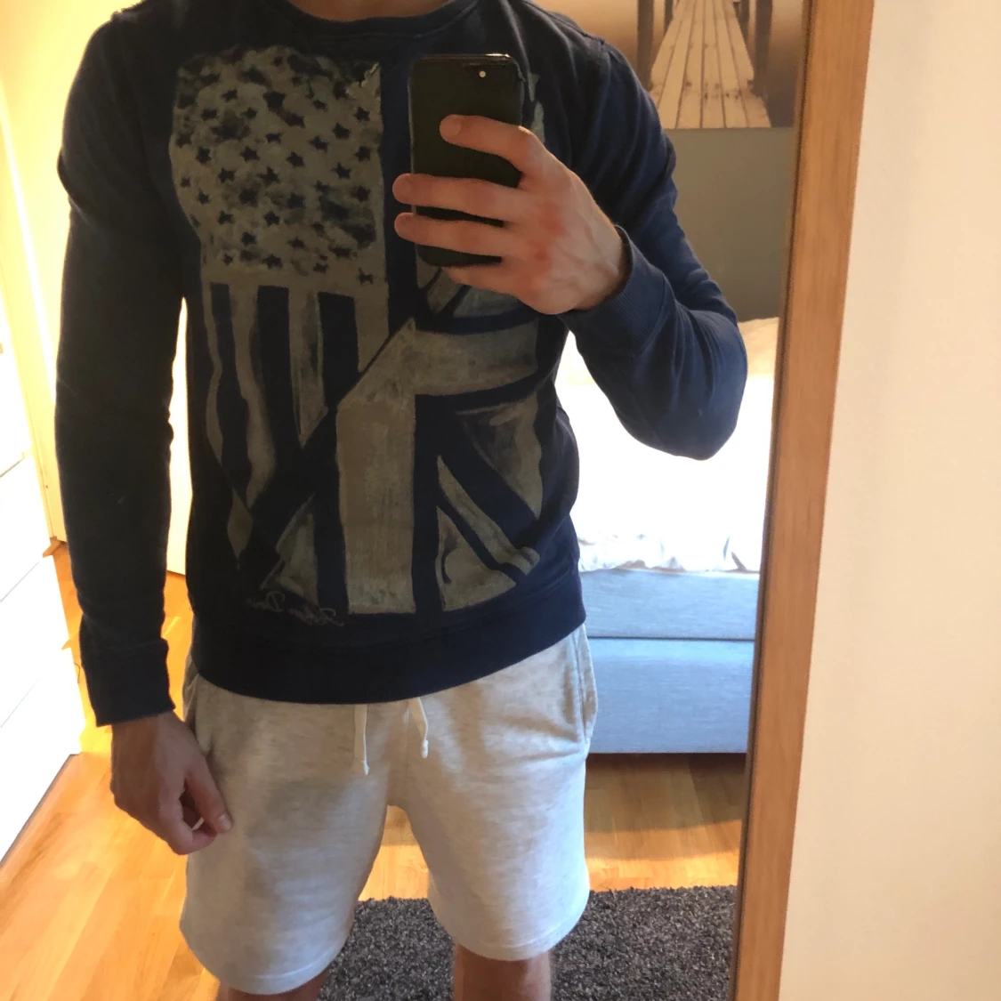 Tröja från Hilfiger Strl M - 90