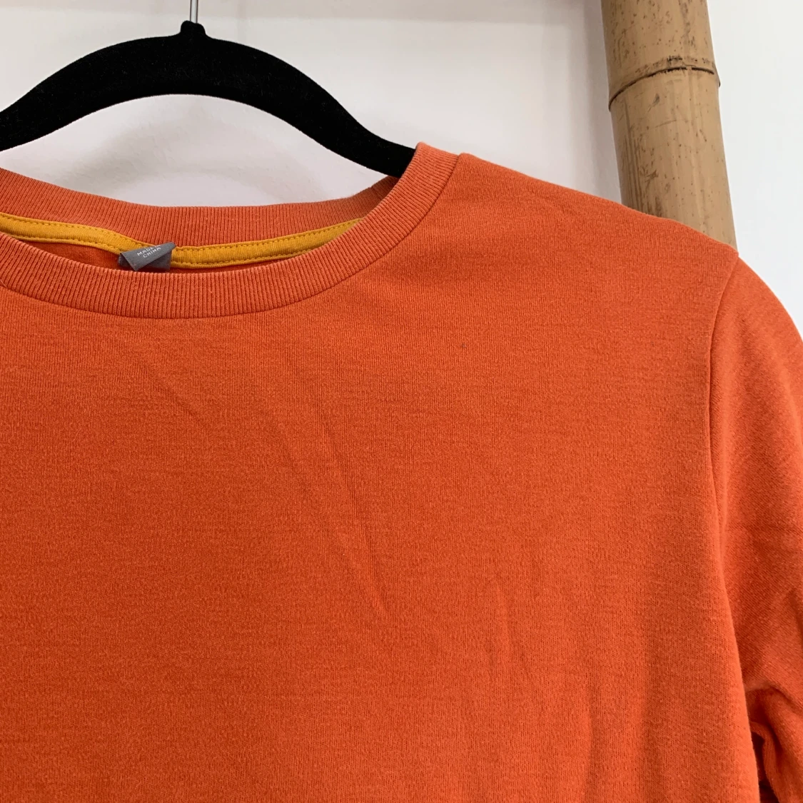 Orange croppad tröja - 90