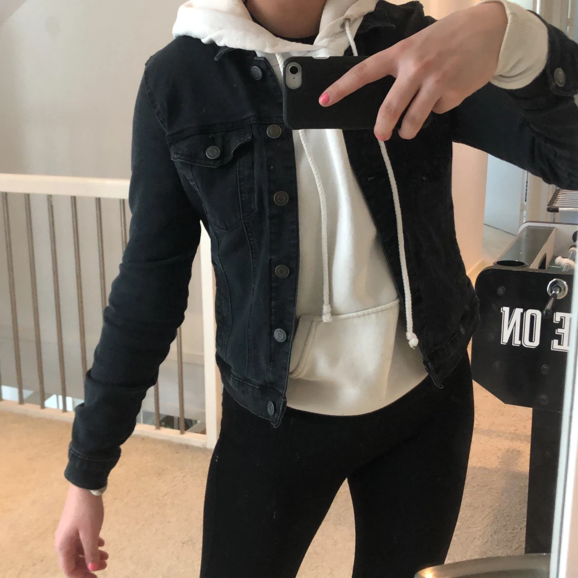 Jeansjacka storlek M - 91