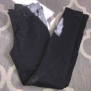 Lager 157 jeans - Jeans från lager 157 i modellen skinny. Använda fåtal gånger. Kontakta mig om du har frågor 🙂