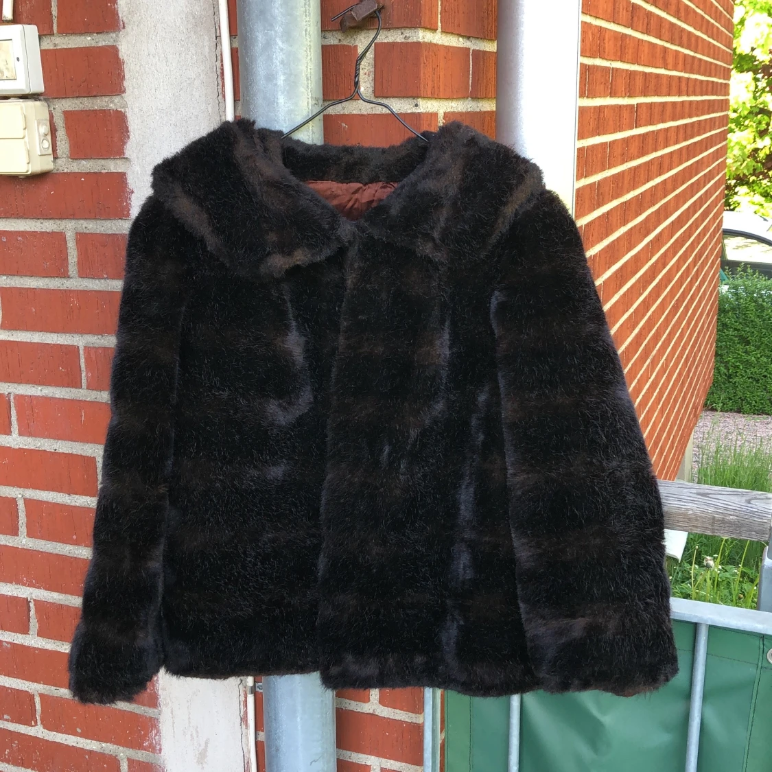 jacka i pälsimitation - 91