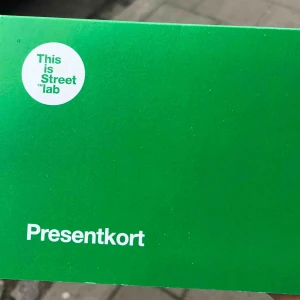  - Streetlab presentkort som går ut 24/4-2020 och säljer för att jag inte hittat något på streetlab som passar mig. Du sparar 10% jämfört med att du inte köpt det. I butiken i Malmö.  Eller högst budande. 
