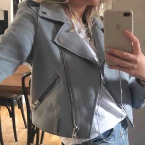  - Snyggaste jackan från Zara!! :)Finns ej kvar i butik
