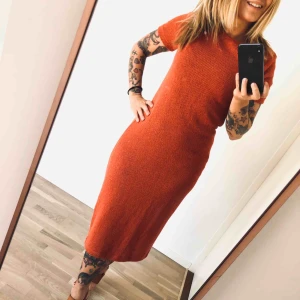  - Aldrig använt pga jag är så kort och den känns lite för lång för mig. Kan hämtas i vasastan/solna eller skickas med post emot att köparen betalar porto 