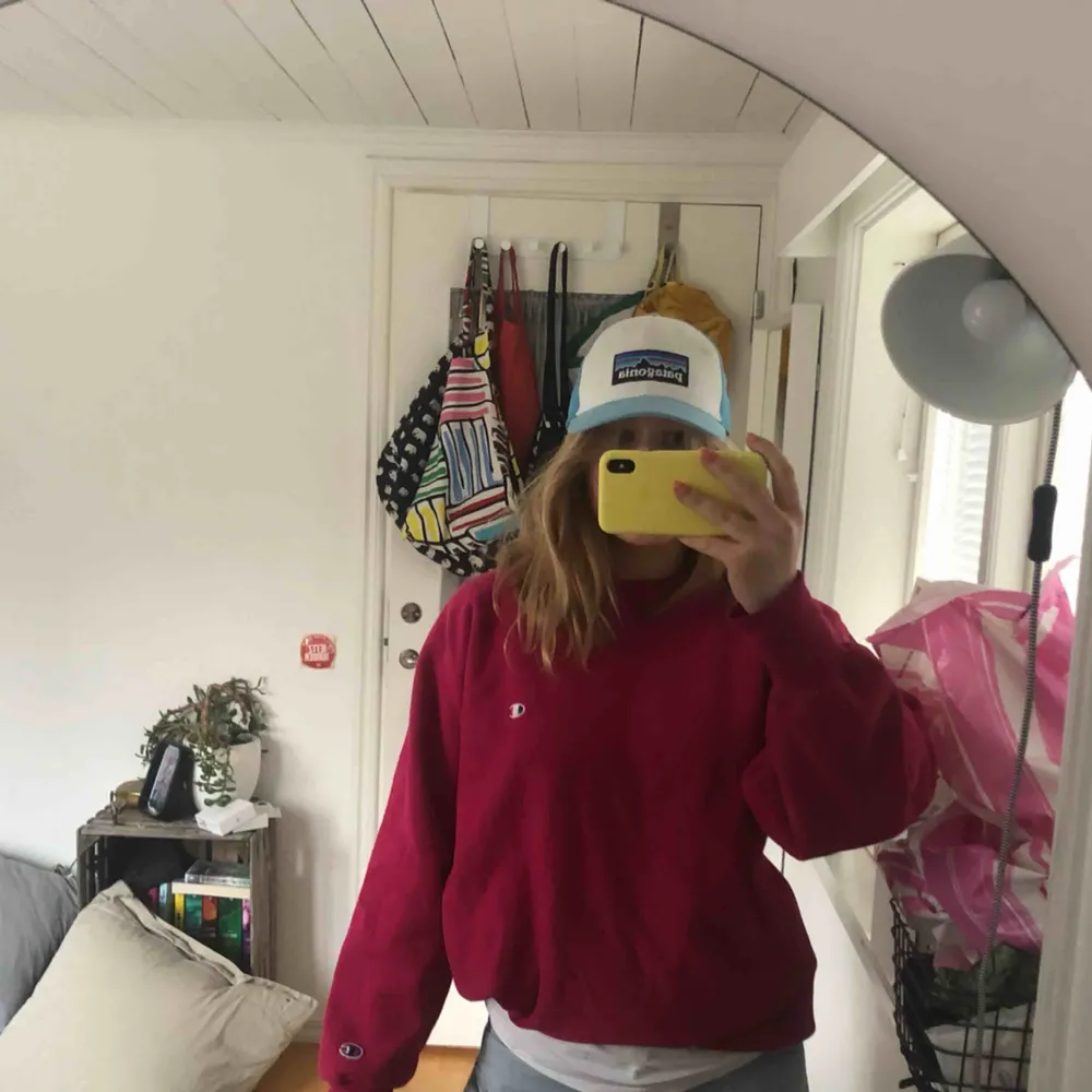 Oversized collegetröja från Champion! Skitsnygg rosa färg som passar till allt🌼🌸 Frakt 52kr. Tröjor & Koftor.