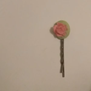 Retro hårspänne - Helt oanvänt hårspänne från El Bastardo, nypris 59 kr 