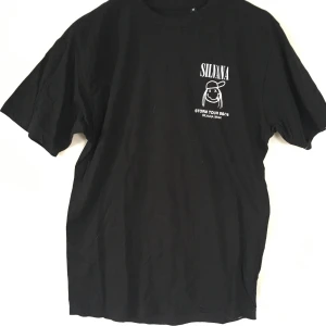 Silvana imam storm tour tee - Oanvänd T-shirt 