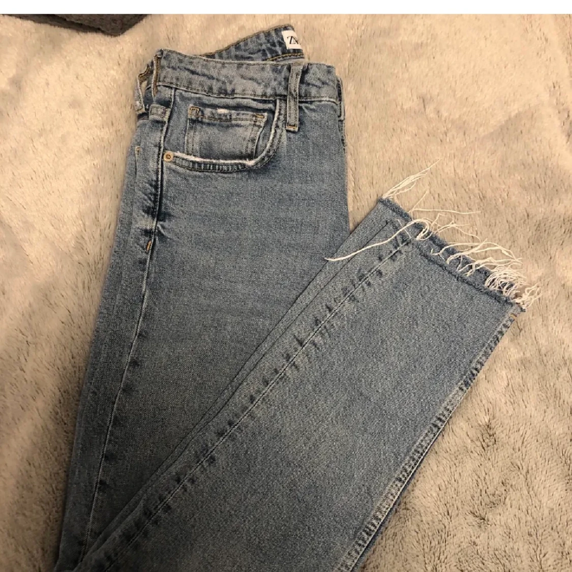 Zara jeans