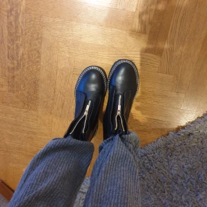 Zip som martens - Som nya