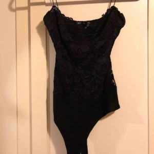  - En super fin body från nelly