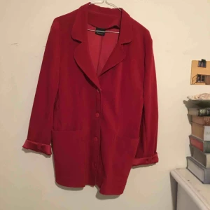  - Vintage röd mocka . Storlek kan variera, s-m 