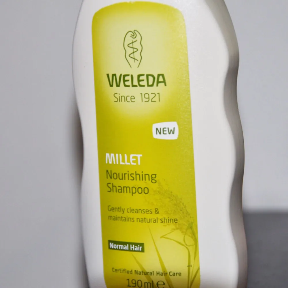 Weleda Millet Nourishing sulfatfritt schampo, helt nytt/oanvänt! Inga sulfater eller några andra skadliga ämnen :) Nypris: ca 129 kr. Övrigt.