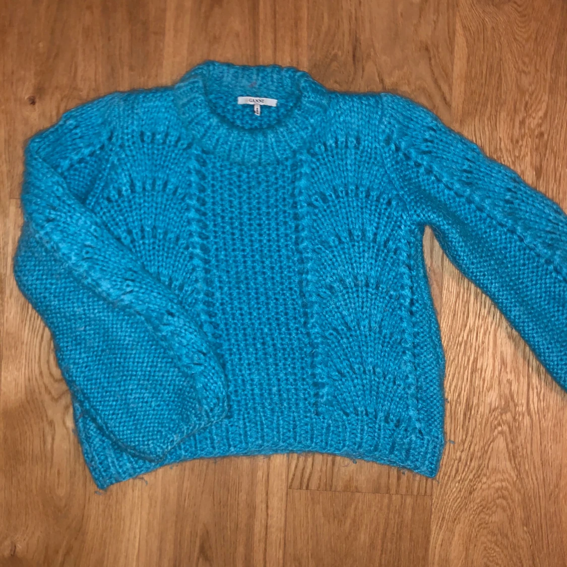 Ganni julliard mohair stickad tröja 