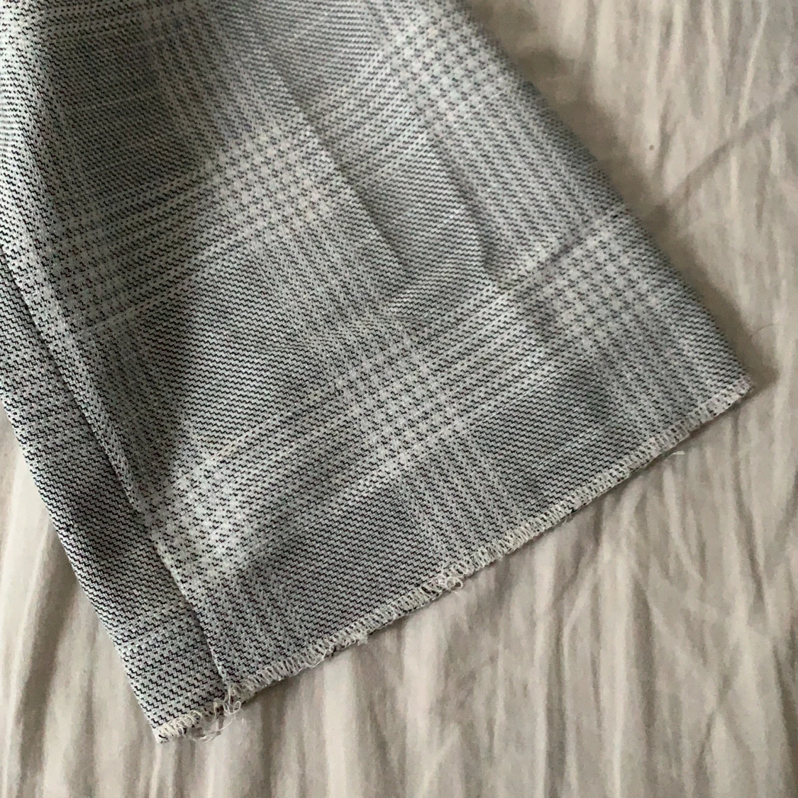 Rutiga byxor från H&M  - 91