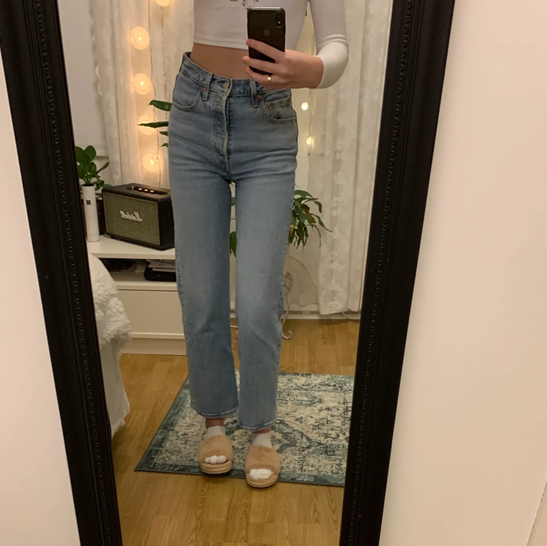 Levis ribcage cropped  - 90