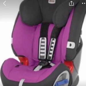  - Britax multitech använd 4ggr då jag inte har bil!! Ser helt ny ut!!