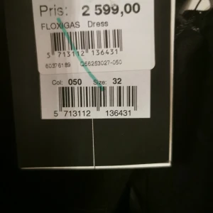  - Säljer en Marlene birger klänning, nypris 2 599 säljes för 1000 kronor eller mindre vid snabb affär, mötes upp i stockholm