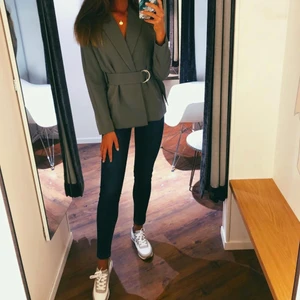 Blazer från Nakd - Skitsnygg blazer ifrån Nakd i stl s! Använd fåtal gånger, kanonfint skick. 100kr :) 