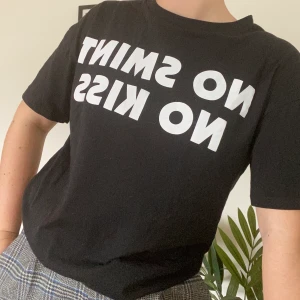 Tshirt med tryck från Zara - Skön, basic tshirt från Zara