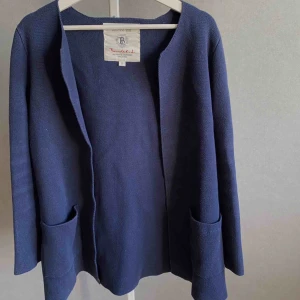  - Kofta från Bondelid, stl S