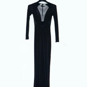  - Lång mesh klänning. 