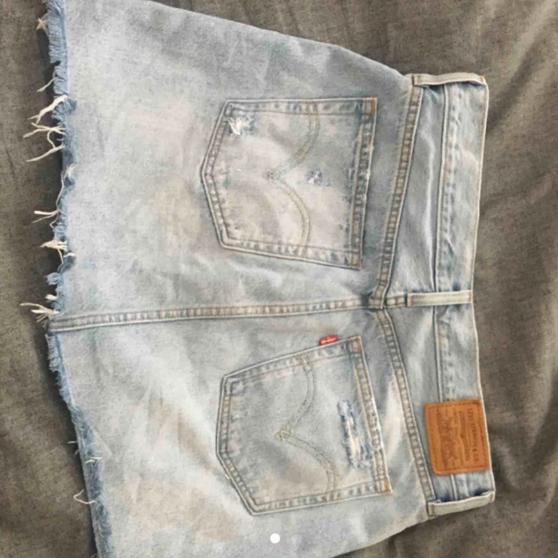 Levis kjol - 90