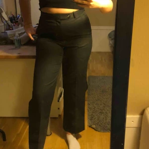  - Superfina kostymbyxor som jag köpt second hand💕