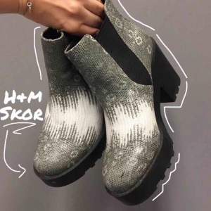  - Fint skick, några får repor, men dom tvättas innan de skickas iväg! Frakten kommer på 100kr extra. 