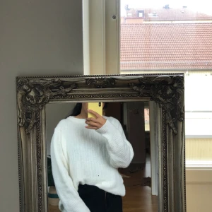 Stickad tröja - En stickad tröja från Na-kd strl. S. 80 kr ✨