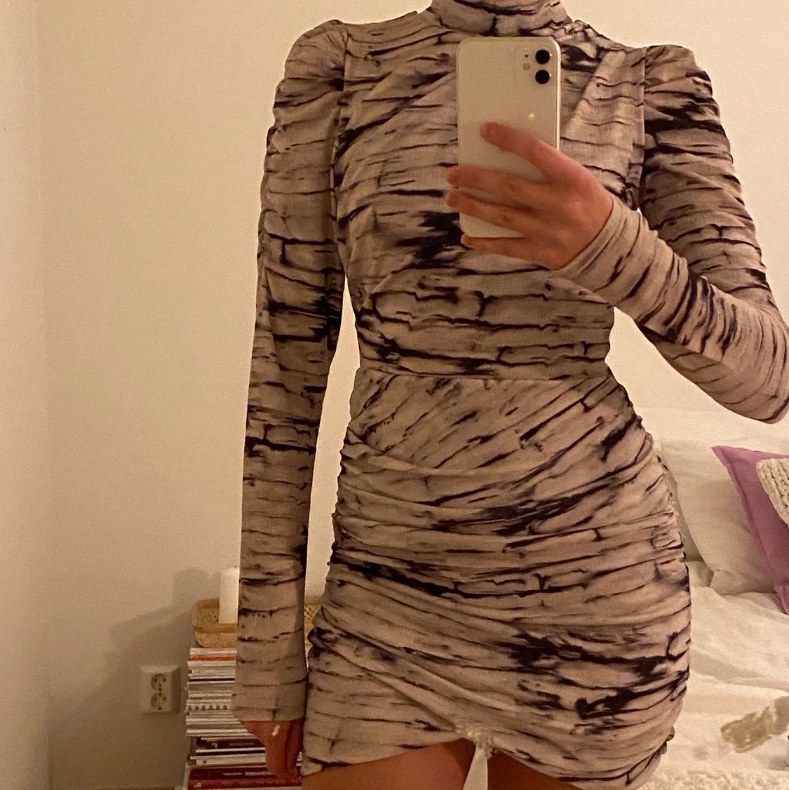 Klänning med mönster 